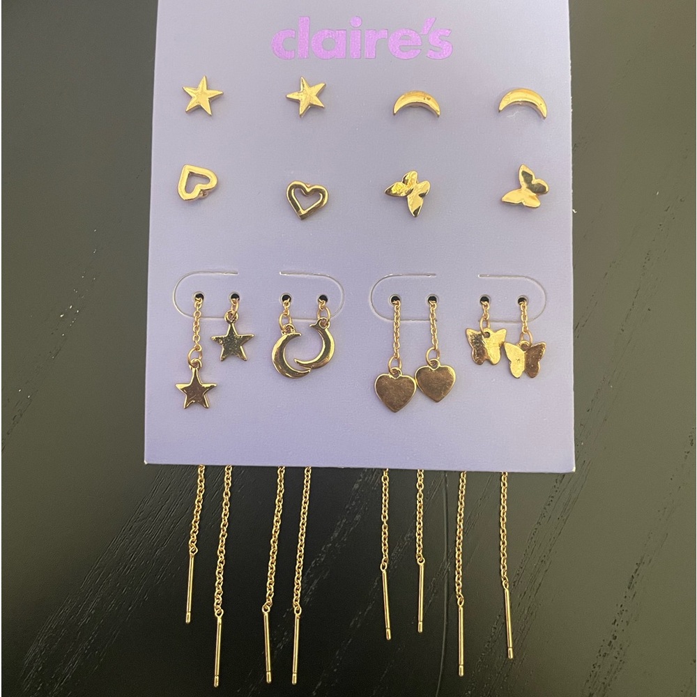 Adorable Gold Claire’s Earrings